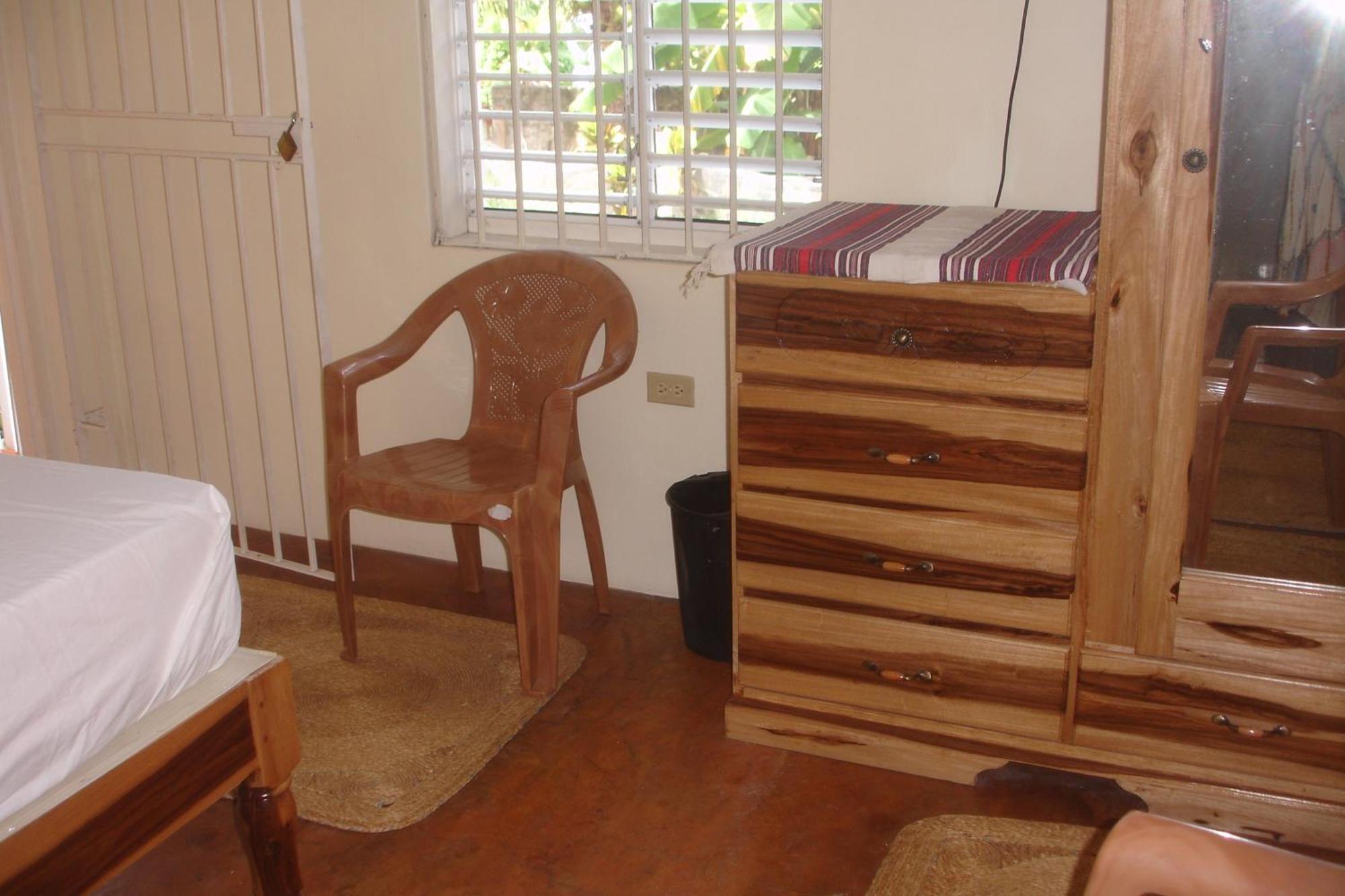 Finjam Cottage Port Antonio Oda fotoğraf