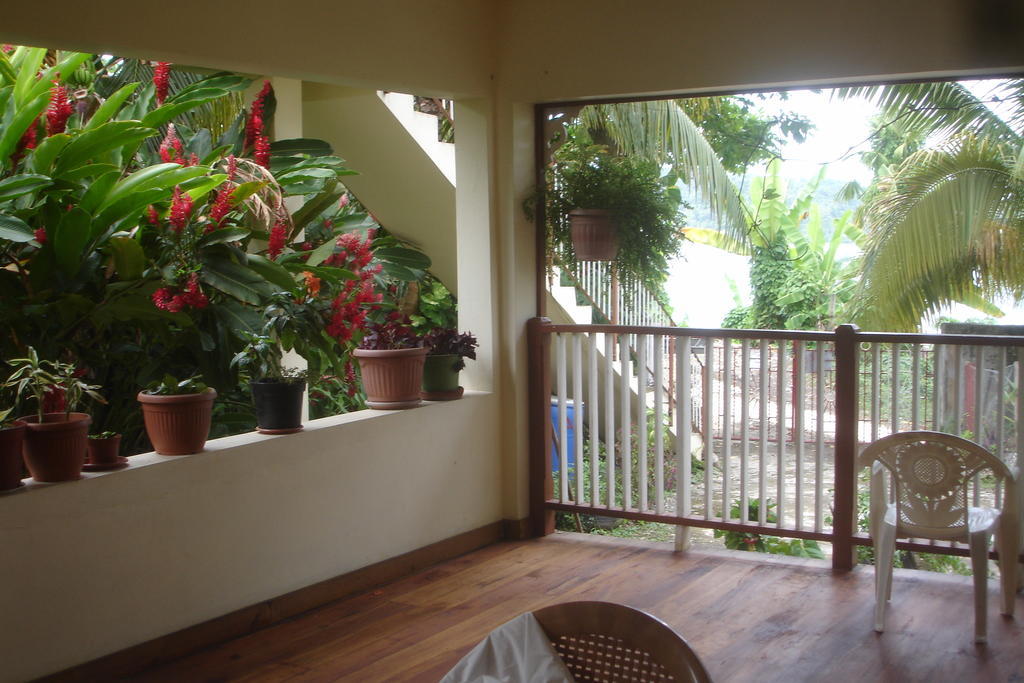 Finjam Cottage Port Antonio Dış mekan fotoğraf